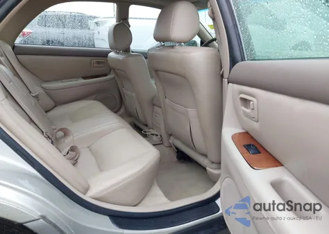 1998 Lexus Es 300 from USA, damaged, VIN JT8BF28G4W5022663